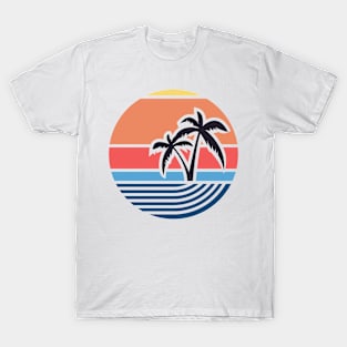 Summer adventures. Sea, waves T-Shirt